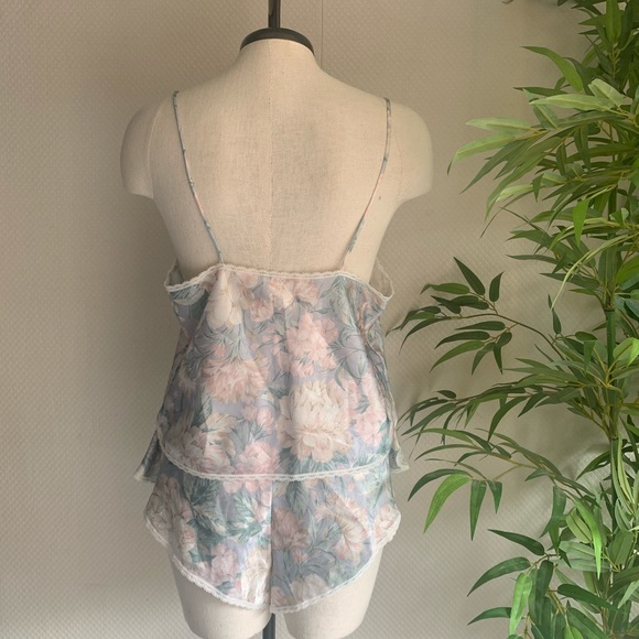 Vintage Floral Satin Lingerie Set - Picture 5 of 9